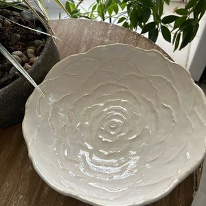 Hallmark potpourri bowl.